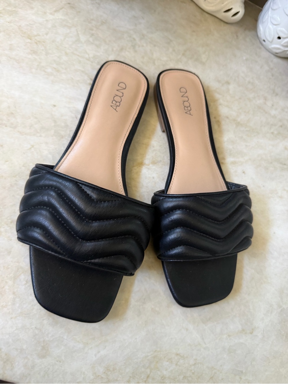 Abound Priscilla black sandals Sz 10